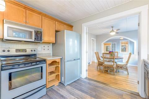 17 Datewood St, Wareham, MA 02571 photo 3