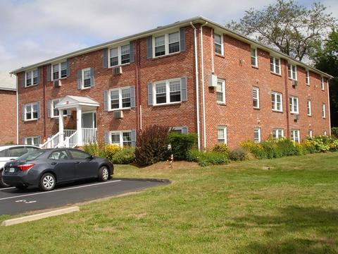 6 Mcdewell #8, Danvers, MA 01923 photo 1