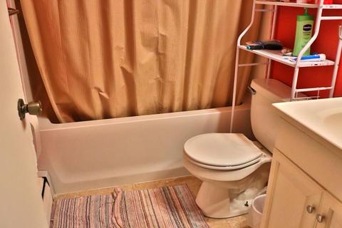 97 E Broadway #8, Derry, NH 03038 photo 17