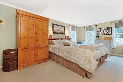 2 Vose Hill Rd, Maynard, MA 01754 photo 24