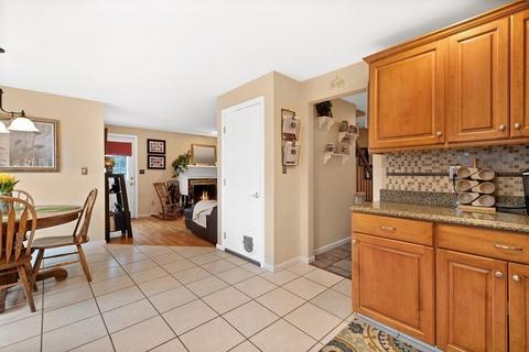 2 Vose Hill Rd, Maynard, MA 01754 photo 13