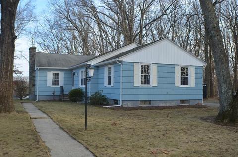 5 Spruce Ln, Webster, MA 01570 photo 4
