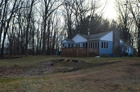 5 Spruce Ln, Webster, MA 01570 photo 11