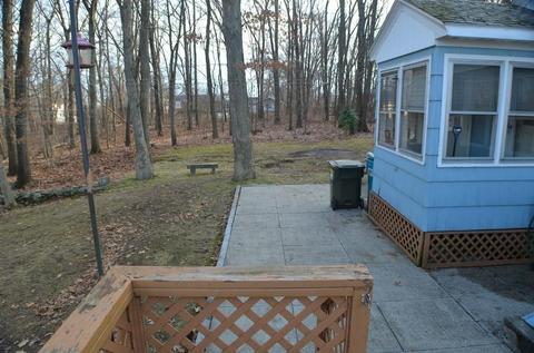 5 Spruce Ln, Webster, MA 01570 photo 6