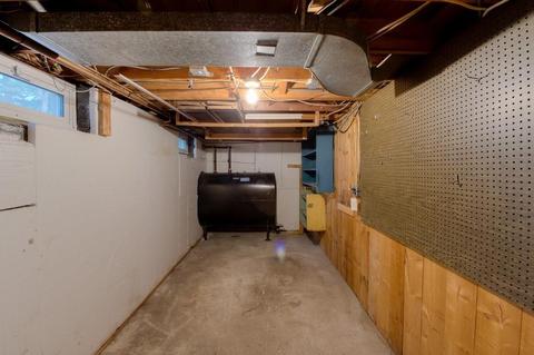 27 Pidgeon Dr, Springfield, MA 01119 photo 34