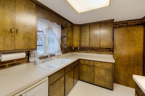 27 Pidgeon Dr, Springfield, MA 01119 photo 7