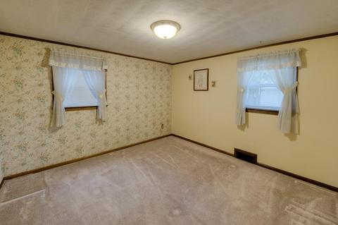 27 Pidgeon Dr, Springfield, MA 01119 photo 24