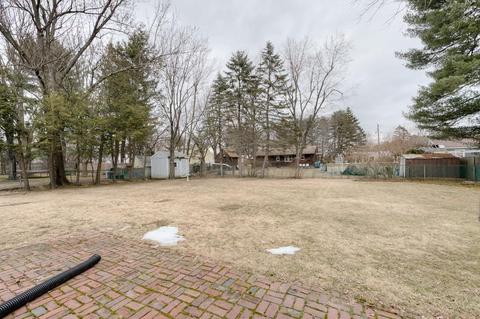 27 Pidgeon Dr, Springfield, MA 01119 photo 36