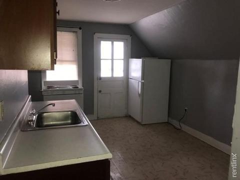 32 Shaffner St, Worcester, MA 01605 photo 5