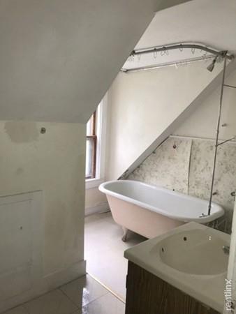 32 Shaffner St, Worcester, MA 01605 photo 6