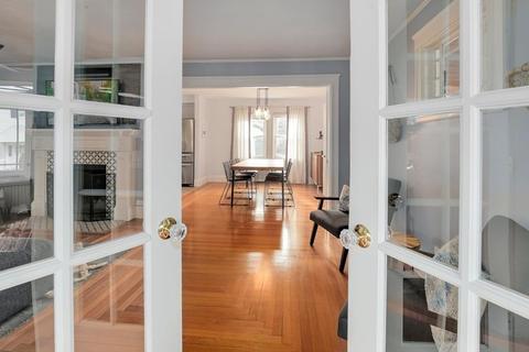 22 Temple St, Reading, MA 01867 photo 18