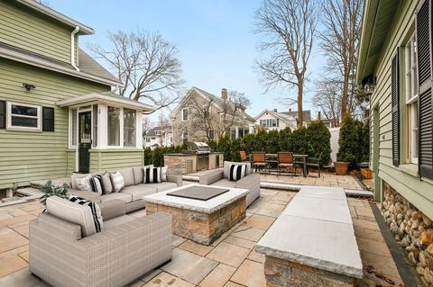 22 Temple St, Reading, MA 01867 photo 37