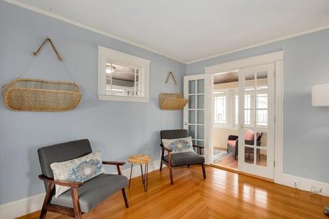 22 Temple St, Reading, MA 01867 photo 10