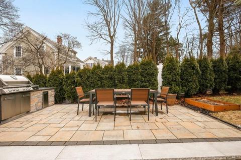 22 Temple St, Reading, MA 01867 photo 40