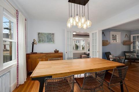 22 Temple St, Reading, MA 01867 photo 16