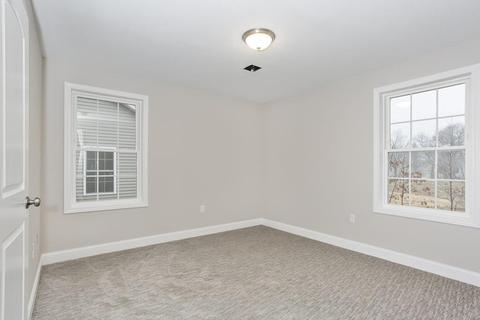 146 Ambrose St, Springfield, MA 01109 photo 19