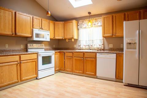 45 Orpheum Ave, Springfield, MA 01118 photo 7