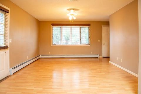 45 Orpheum Ave, Springfield, MA 01118 photo 8