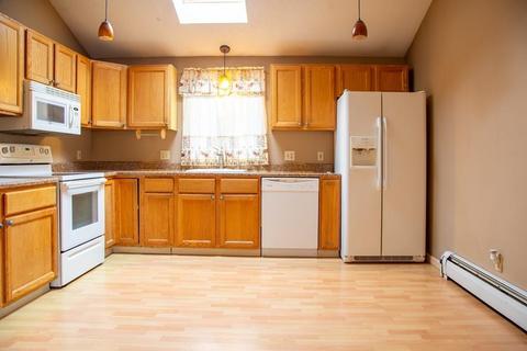 45 Orpheum Ave, Springfield, MA 01118 photo 6