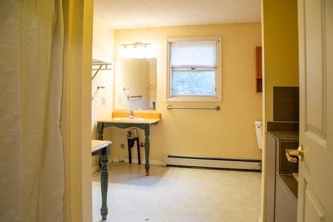 45 Orpheum Ave, Springfield, MA 01118 photo 20