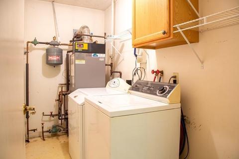 45 Orpheum Ave, Springfield, MA 01118 photo 21