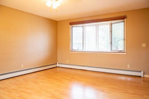 45 Orpheum Ave, Springfield, MA 01118 photo 10