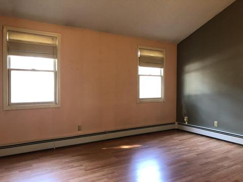 45 Orpheum Ave, Springfield, MA 01118 photo 11