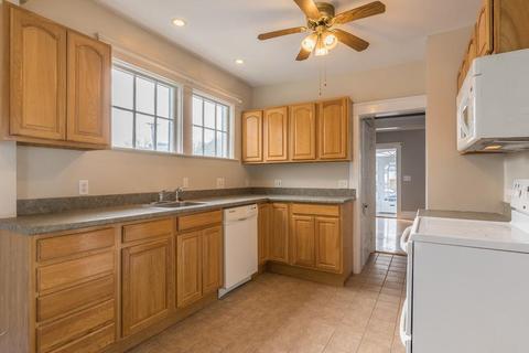 262 Elm St, Gardner, MA 01440 photo 3