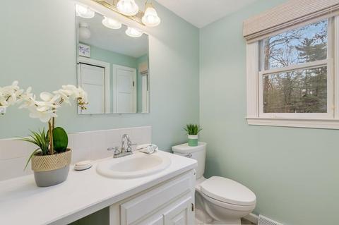 10 Waldingfield Rd, Georgetown, MA 01833 photo 17