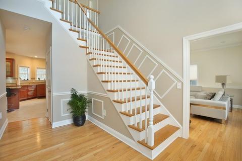 9 Elwin Rd, Natick, MA 01760 photo 2