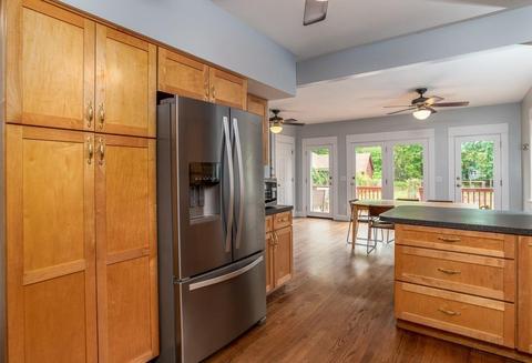 75 Maple Rd, Longmeadow, MA 01106 photo 9