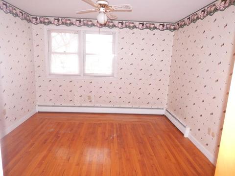 25 Isabel St, Fall River, MA 02721 photo 10