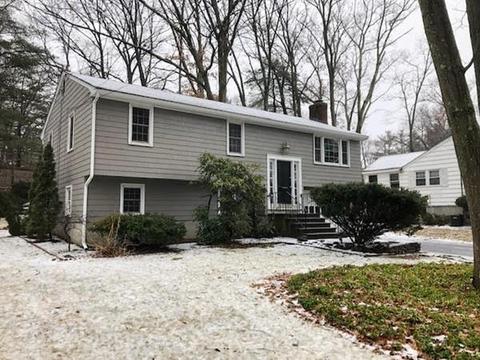 20 Oakcrest Dr, Framingham, MA 01701 photo 1