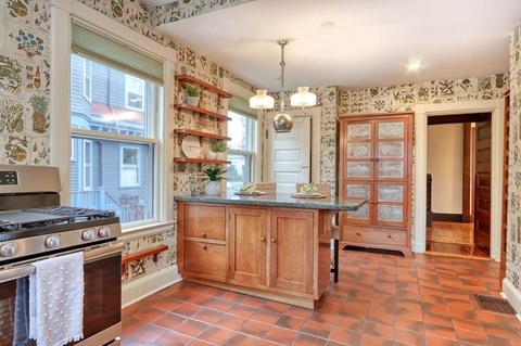 223 Aspinwall Ave, Brookline, MA 02446 photo 13