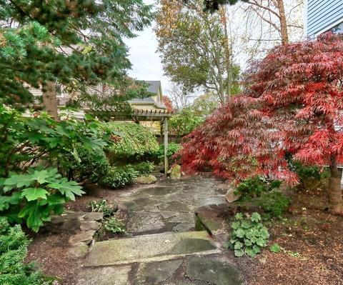 223 Aspinwall Ave, Brookline, MA 02446 photo 34