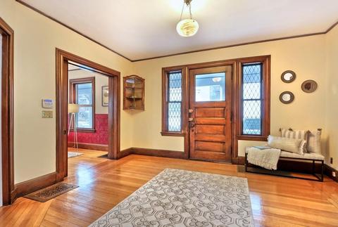 223 Aspinwall Ave, Brookline, MA 02446 photo 5