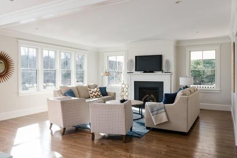 83 Free St, Hingham, MA 02043 photo 7