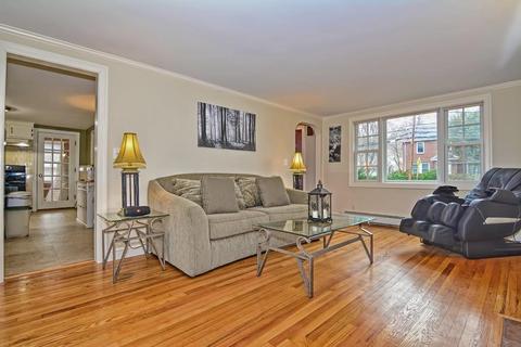 166 Maple St, Framingham, MA 01702 photo 6