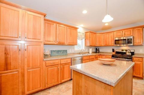 11 Elmwood St, Wareham, MA 02571 photo 13