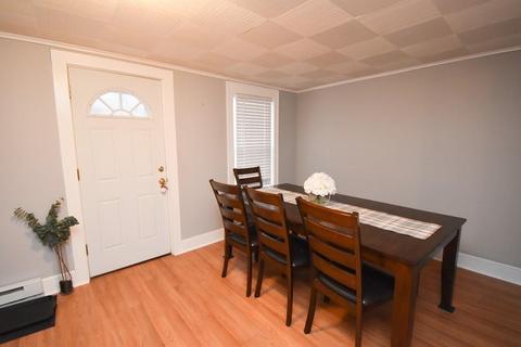 7 Ann St, Chicopee, MA 01020 photo 9