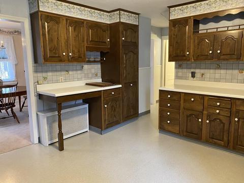 21 Schley St, Chicopee, MA 01020 photo 10