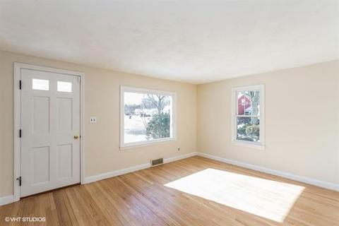 167 Atherton St, Springfield, MA 01104 photo 8