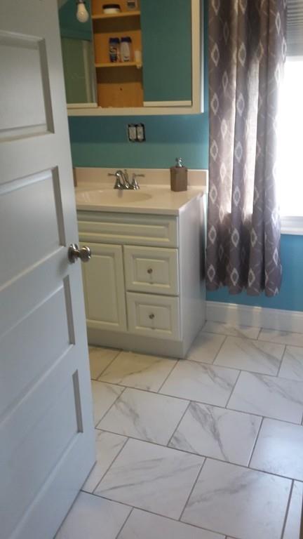 454 Whipple St, Fall River, MA 02724 photo 11