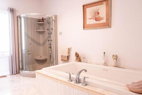 87 Oak St, Wareham, MA 02571 photo 19