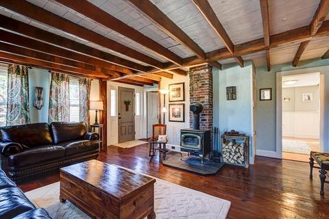 152 Main St, Upton, MA 01568 photo 5