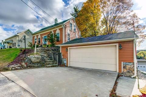 152 Main St, Upton, MA 01568 photo 3