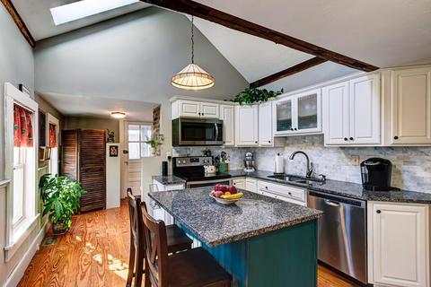 152 Main St, Upton, MA 01568 photo 8