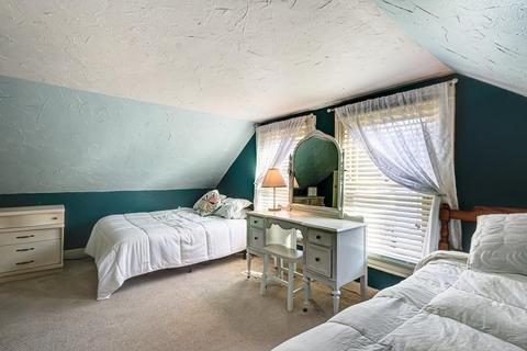 152 Main St, Upton, MA 01568 photo 18