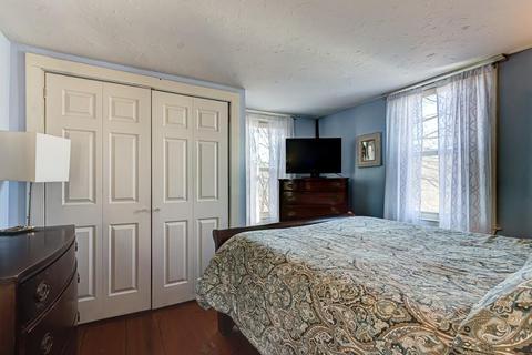 152 Main St, Upton, MA 01568 photo 17