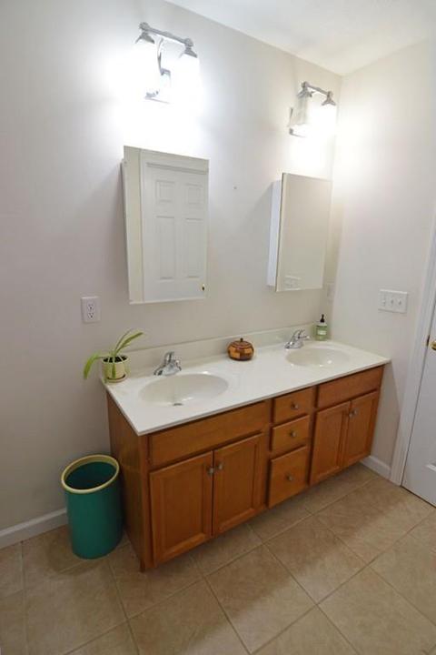 47 Conrad St, Chicopee, MA 01013 photo 14